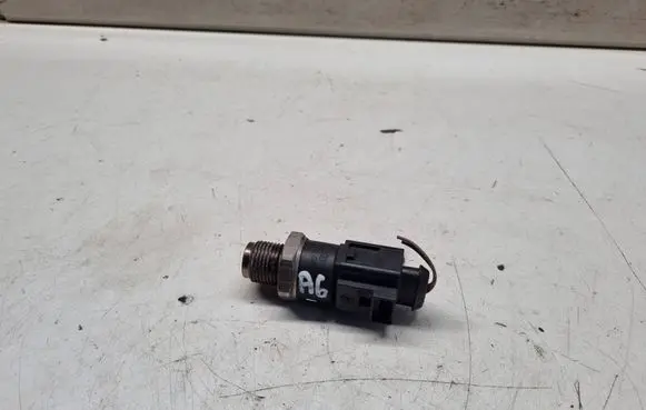 Audi A6 S6 C6 4F Fuel pressure sensor 059130758