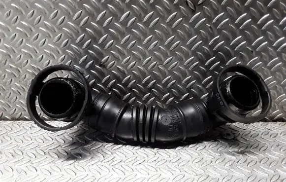 Breather/breather pipe/hose