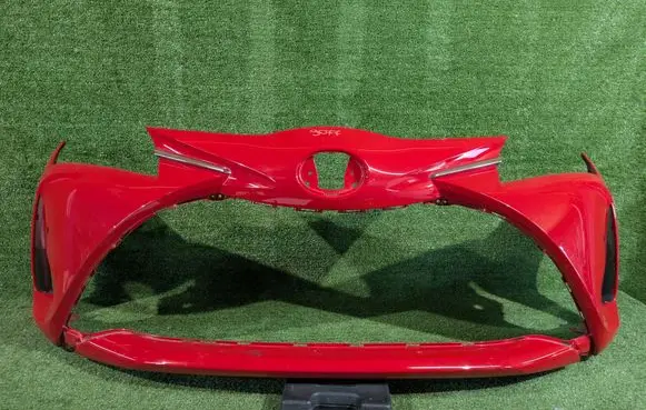 Toyota Yaris Front bumper 521190DA40
