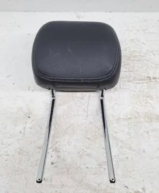 Mercedes-Benz C W205 Rear seat headrest 
