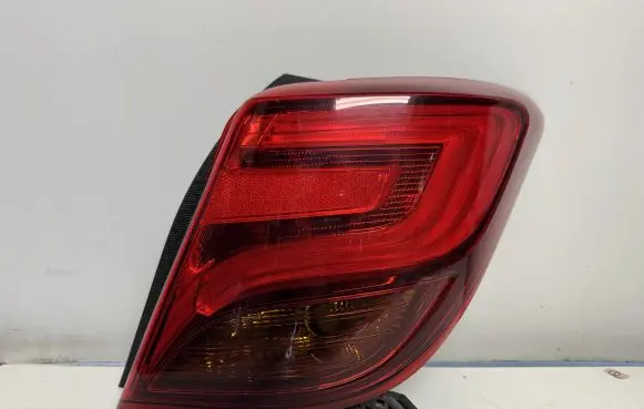 Toyota Yaris Rear/tail lights 815510D610