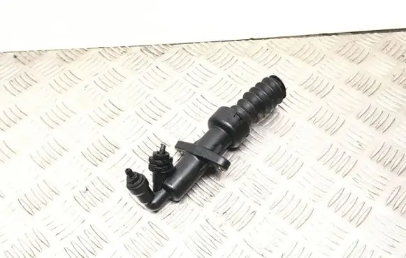 Citroen Xsara Clutch slave cylinder 