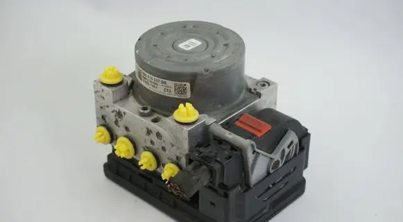 Volkswagen PASSAT B8 ABS Pump 5Q0614517DA 28515876513