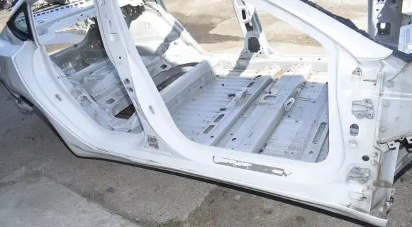 Tesla Model 3 Front sill (body part) 