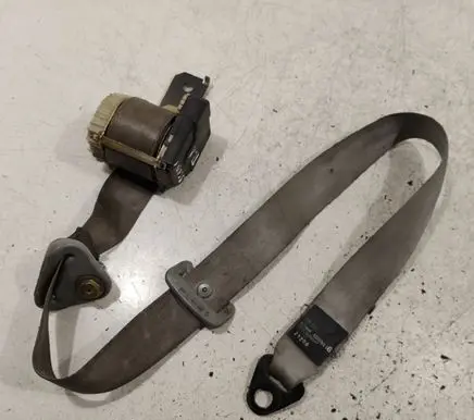 Renault Scenic I Front seatbelt 432479