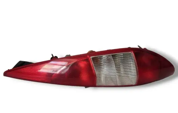 Ford Mondeo Mk III Rear/tail lights 1S7113404C