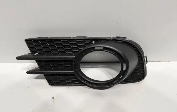 Volkswagen Tiguan Front fog light trim/grill 5N0853666H 5N0854662