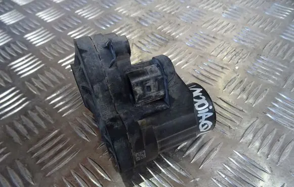 Skoda Kodiaq Front Brake Caliper Pad/Carrier