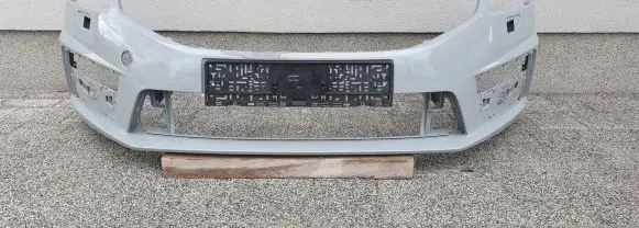 Skoda Octavia Mk3 (5E) Front bumper