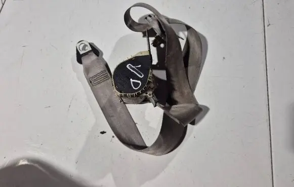Renault Scenic I Front seatbelt 924610100RSS