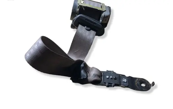 Volvo XC90 Third row seat belt 8686643