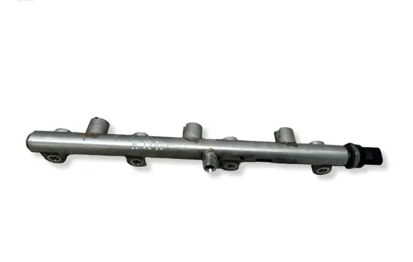 Maserati Levante Fuel main line pipe 000283628 046170001 0261545080