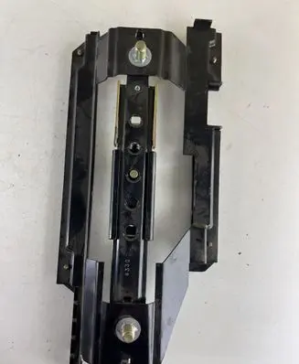 Opel Frontera B Seat belt adjustment rail 15822