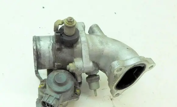 Toyota Corolla E120 E130 Electric throttle body valve 27020-3J20 196150