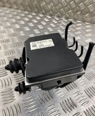 Audi A4 S4 B8 8K ABS Pump 8K0907379CC