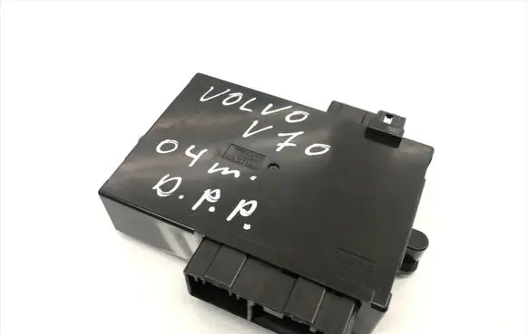 Volvo V70 Electric window control switch 30710108