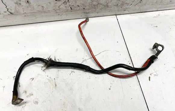 Volkswagen Tiguan Positive cable (battery) 5n0971228
