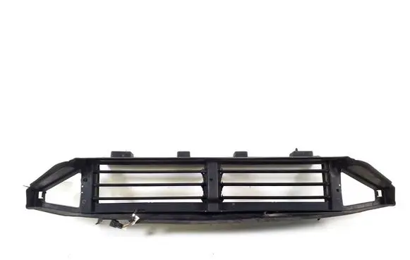Jaguar I-Pace Intercooler air guide/duct channel J9D38310A