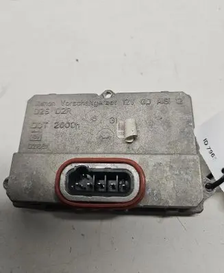 Mercedes-Benz E W211 Headlight ballast module Xenon D21661