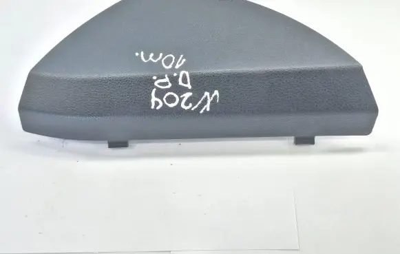 Mercedes-Benz C W204 Dashboard side end trim 2047231208