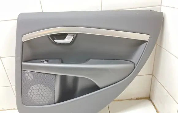 Volvo XC70 Rear door card panel trim 30649472