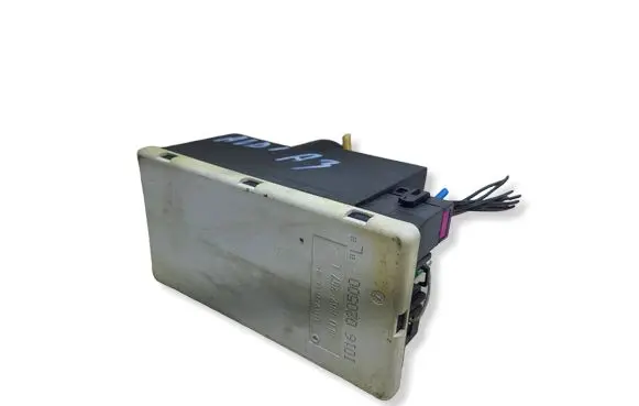 Audi A3 S3 8L Central locking vacuum pump 8L0862257LKASACJ 8L0862257L