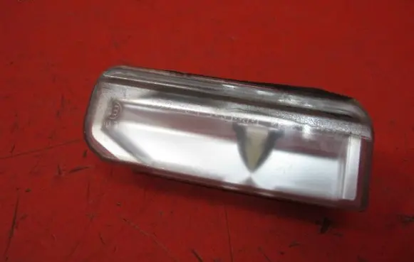 Lexus IS 220D-250-350 Number plate light LEXUSISIILAMPKATAB