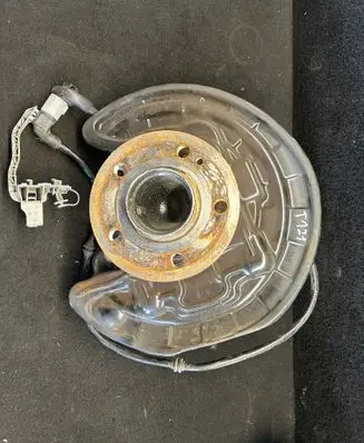 Mercedes-Benz A W177 Rear wheel hub spindle/knuckle A2470400