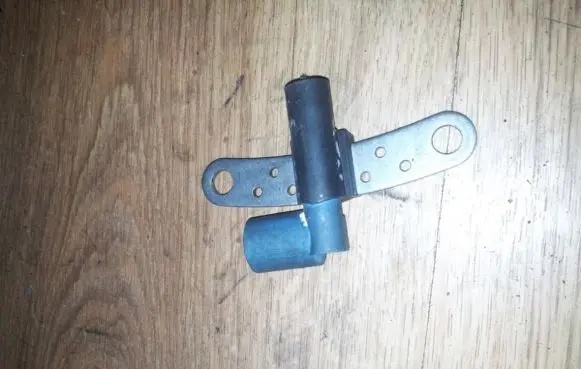 Renault Clio II Crankshaft position sensor 7700101969 7700875184
