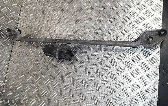 Chrysler 300 - 300C Front wiper linkage 04805716AA
