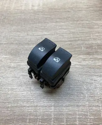 Renault Megane I Electric window control switch