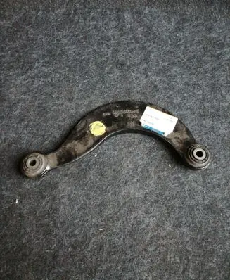 Ford Focus Rear upper control arm/wishbone 98AG5500AG