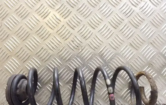 Audi A3 S3 8L Rear coil spring