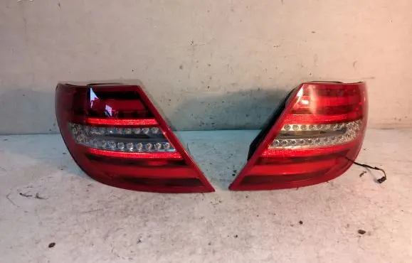 Mercedes-Benz C AMG W204 Rear/tail lights set 2409060503