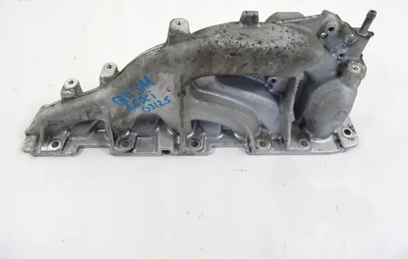 Nissan Qashqai Intake manifold 140031243R