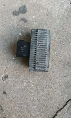 Glow plug pre-heat relay