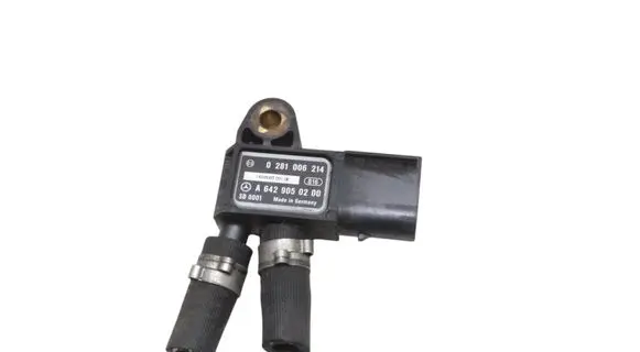 Mercedes-Benz CLA C117 X117 W117 Exhaust gas pressure sensor A6429050200
