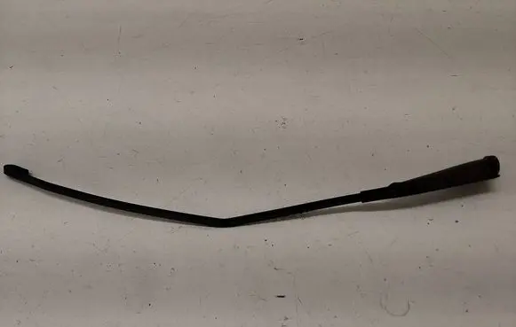 Opel Tigra A Rear wiper blade arm 90482011