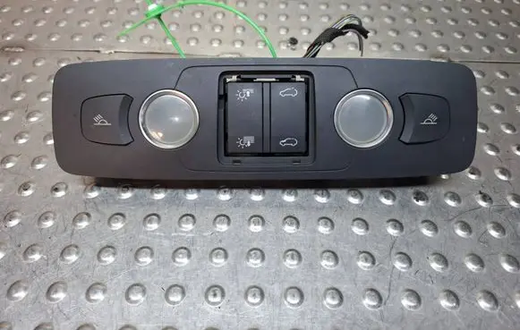Audi Q7 4L Rear seat light S26372176 4L0947112A