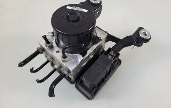 Volvo S60 ABS Pump 31329137 P31329137