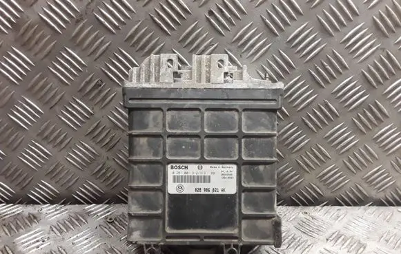 Volkswagen PASSAT B4 Engine control unit/module 0281001312 28SA2506 028906021AK