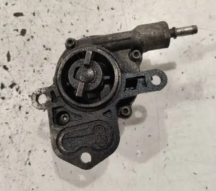 Citroen C5 Vacuum pump D143