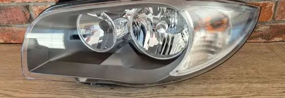 BMW 1 E81 E87 Headlight/headlamp 90004801