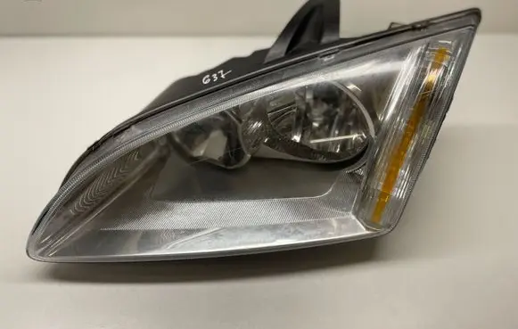 Ford Focus Headlight/headlamp