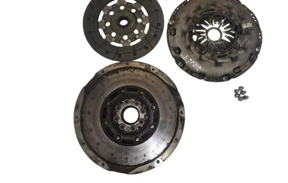 Lexus IS 220D-250-350 Clutch set kit 312500W070 134500W060