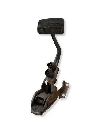 Infiniti FX Brake pedal 