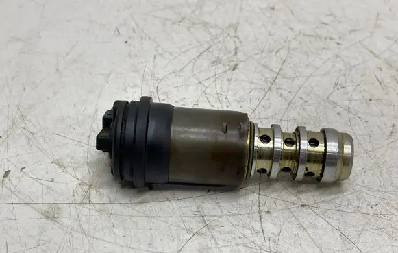 BMW 3 E46 Camshaft vanos timing valve 11351707232