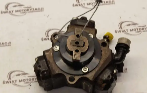 Fuel injection high pressure pump