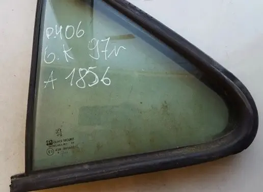 Rear vent window glass