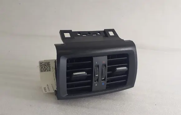 BMW X3 F25 Rear air vent grill 9200888 17238711 3003476000